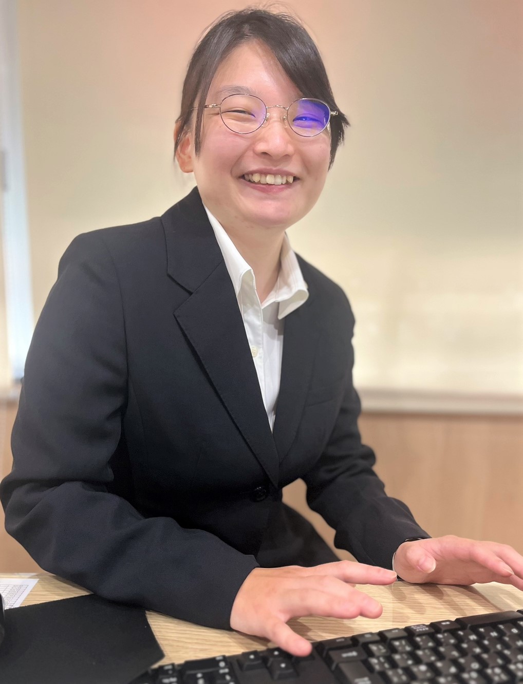 小山社員